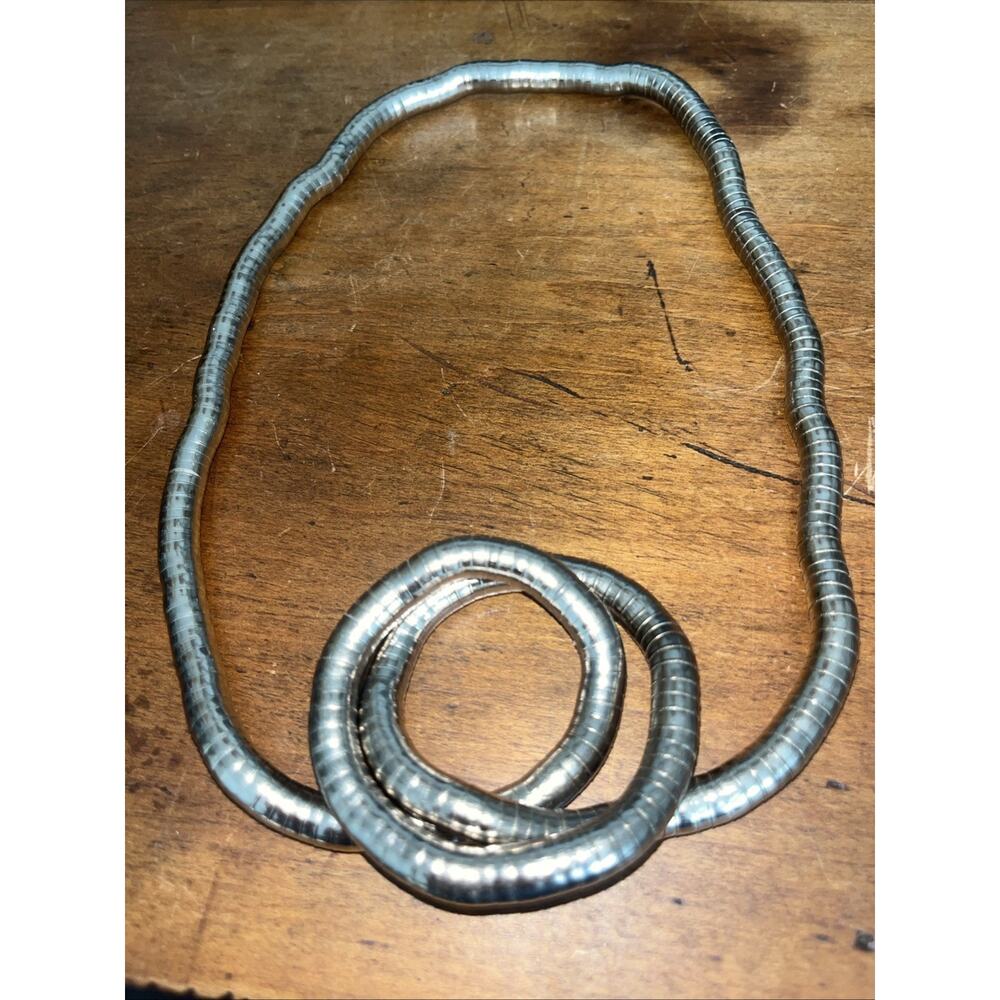Unique Vintage Silver Metal Coiled Flex Snake 37" Necklace